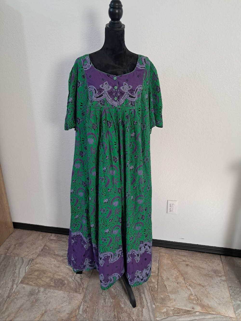 Only Necessities 4X MuuMuu MDress Green Purple Floral 100% Cotton Cottagecore